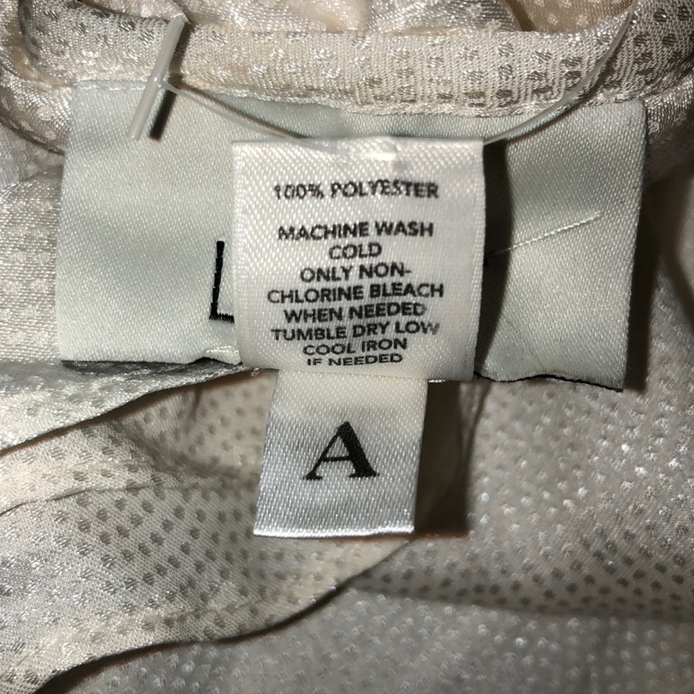 Ann Taylor LOFT Ivory Top XS - Picture 6 of 6